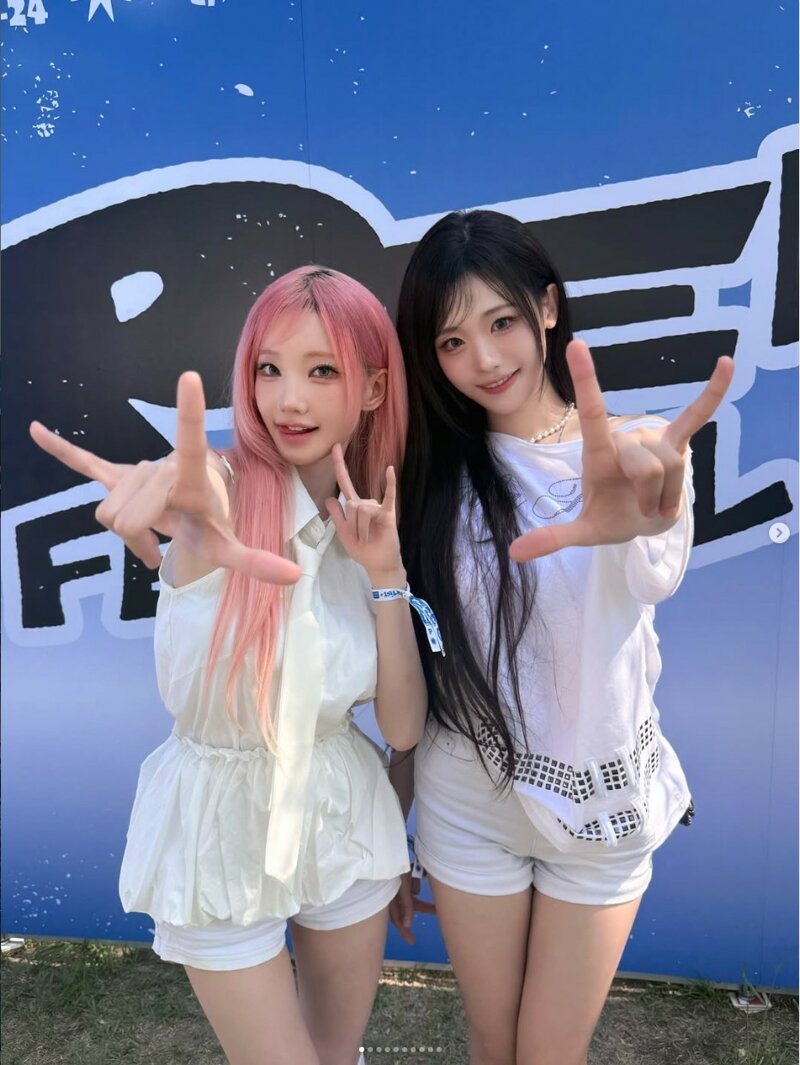 현존 밴드 미모 원탑이라는 QWER 인스타, 트위터 사진