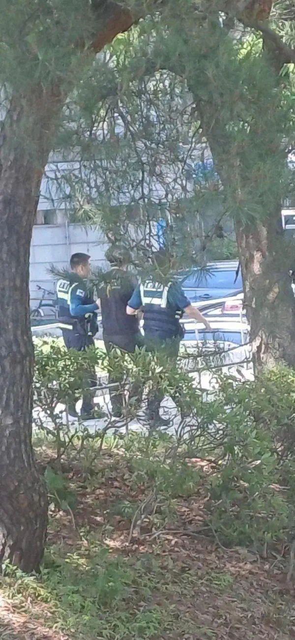 여성신체촬영하다 체포 당하는 잠실 양말견
