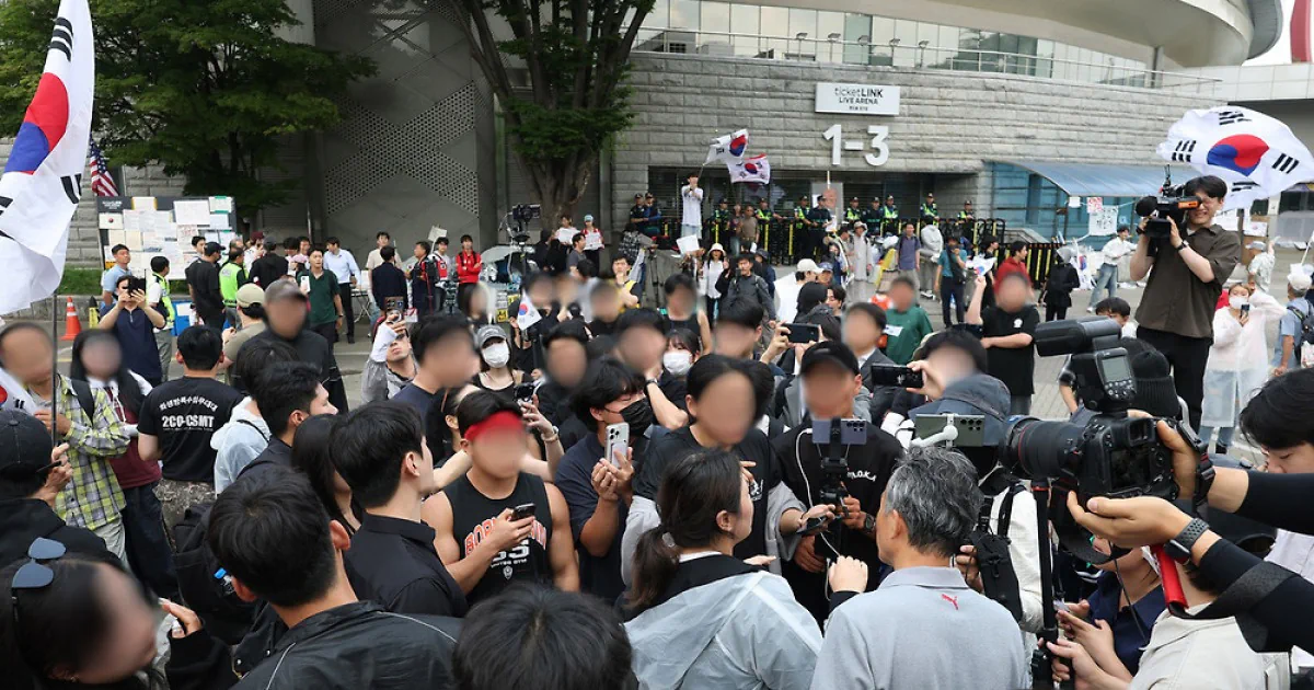 펜싱 국가대표, ‘개표소 시위’에 亞선수권 못 나갈 판