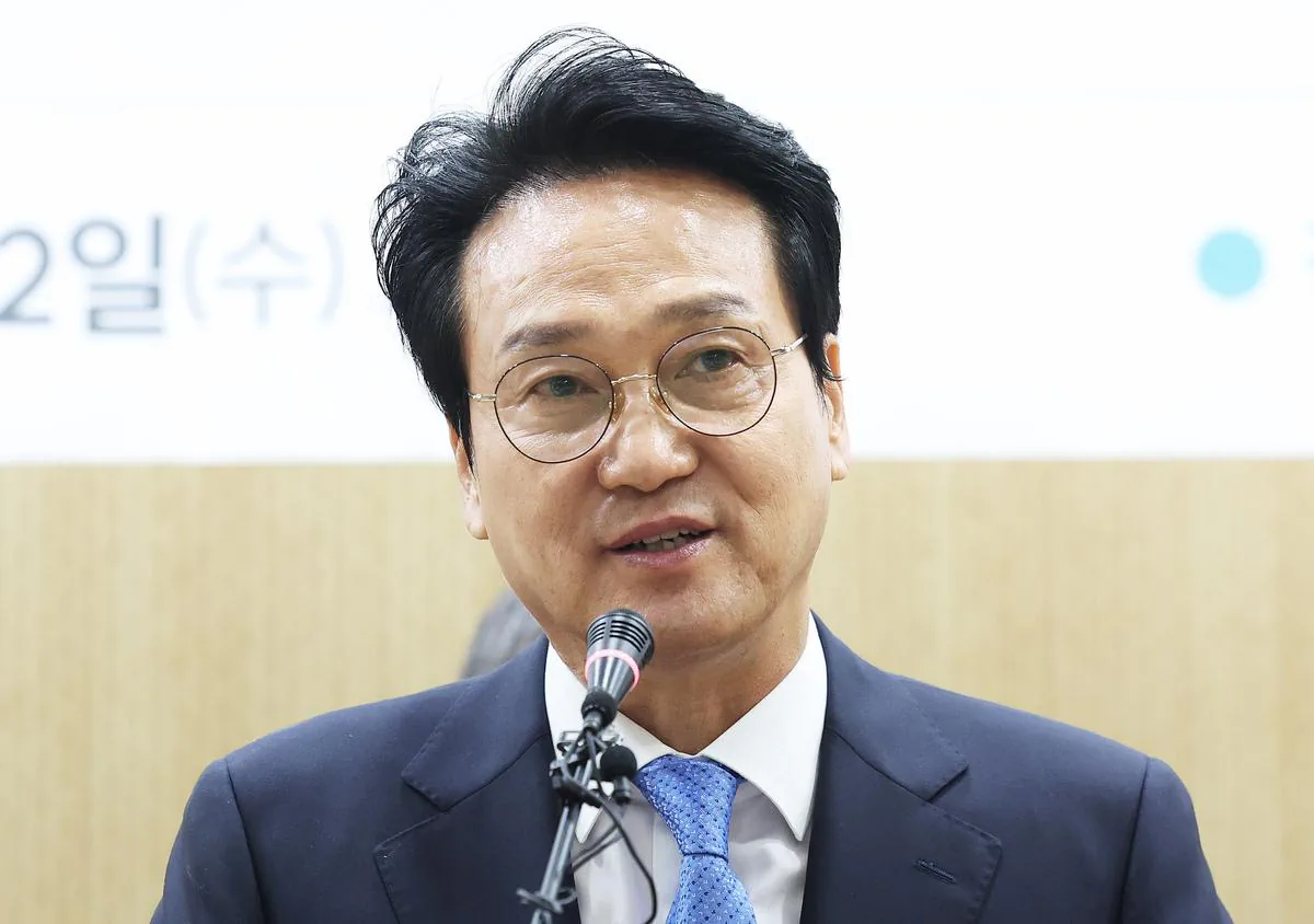 참교육’ 다 본 안민석 “‘교권보호국’ 신설 여부 공개 토론 제