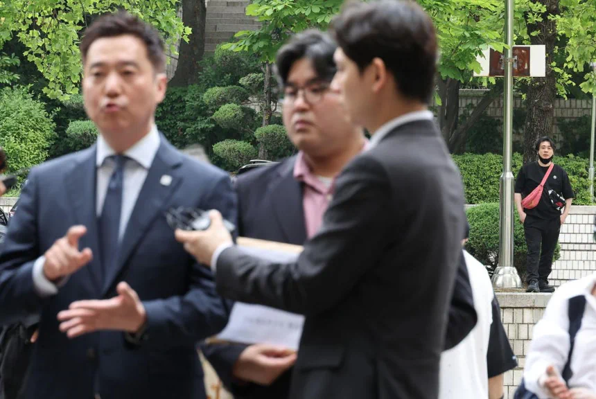 가세연 주주 된 '장사의 신', 김세의 체제 제동… 법원에 임시이사 선임 신…