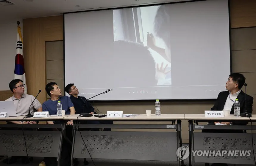 봉쇄 시위로 칼도 없이 대회 나간다…펜싱 국가대표 '각자도생'