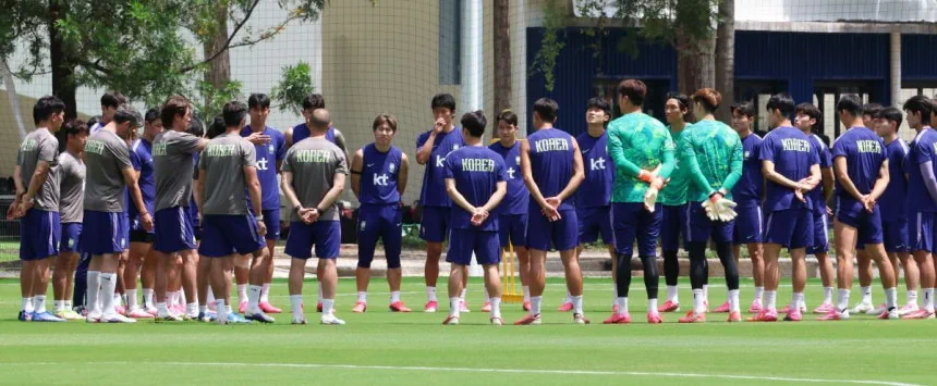 [속보] 홍명보호 비공개 훈련 중 불법 드론 출현…현지 군 요원이 격추