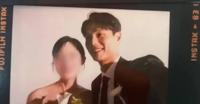 '나는솔로' 28기 경수, 21살 연하 연인과 재혼한다