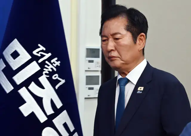 정청래, 민주당 대표 전격 사퇴…연임 도전 수순 전망 ㅋㅋㅋㅋㅋㅋㅋㅋㅋㅋㅋㅋ…