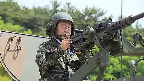 pic) 李대통령 "징집병 최소화하고 선택적모병제…자랑할만한 軍으로"