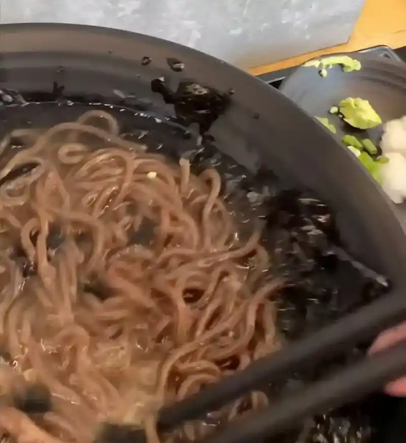 엄만 햄버거 안땡긴다