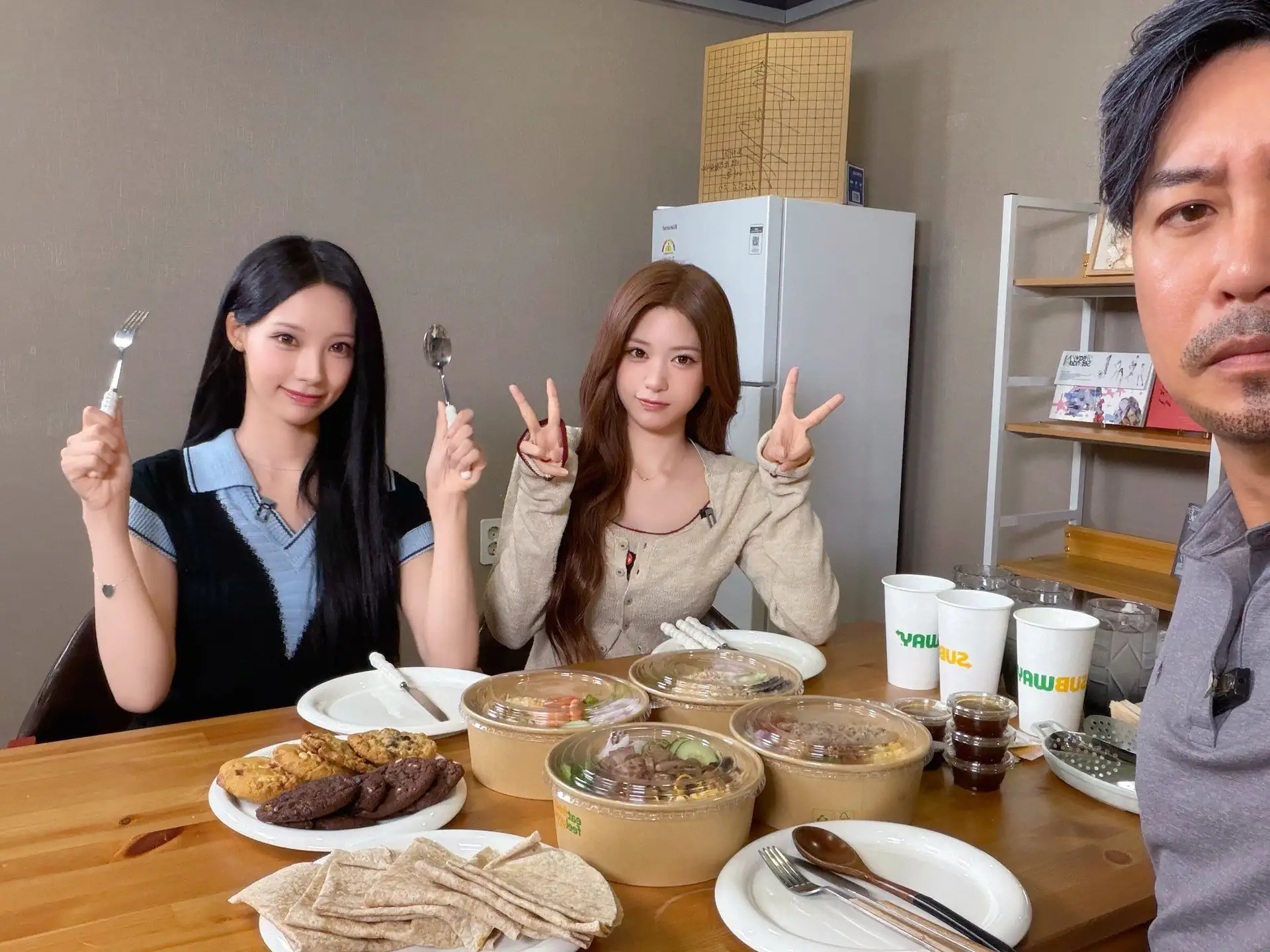 리센느 원이, 제나 & 꼰대희