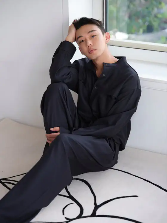 유아인, UAA 전속계약 종료..GD 소속사 갤럭시行 유력
