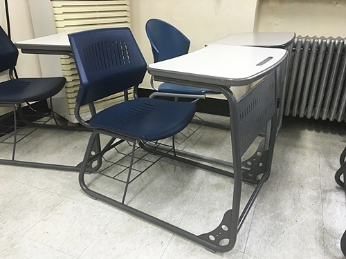 개발한 놈 명치 ㅈㄴ 쎄게 갈기고 싶은거 1위 jpg