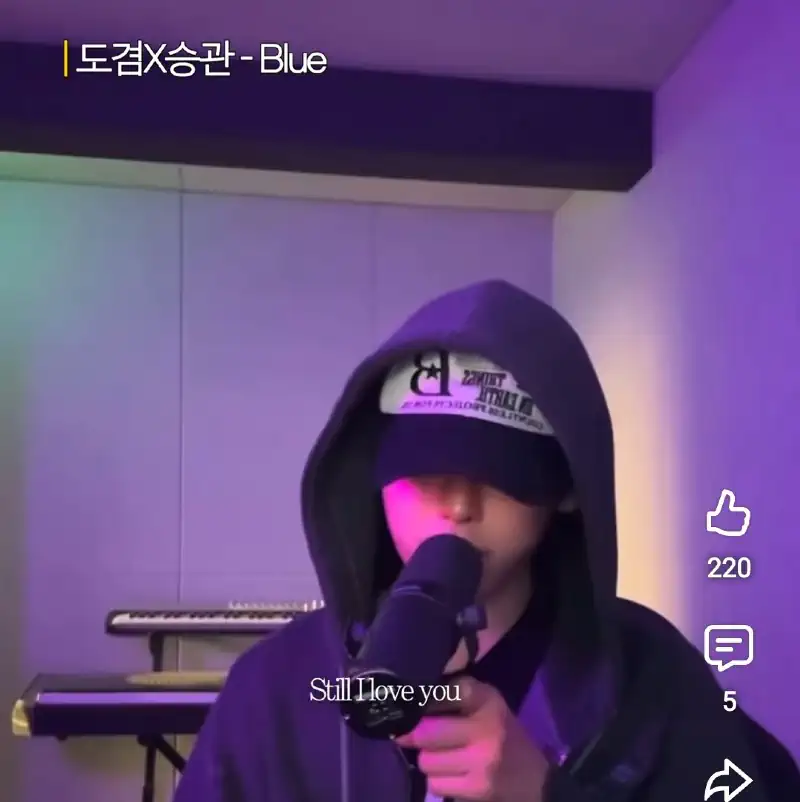 Blue 커버 하나로 입덕할 것 같은 아이돌..jpg