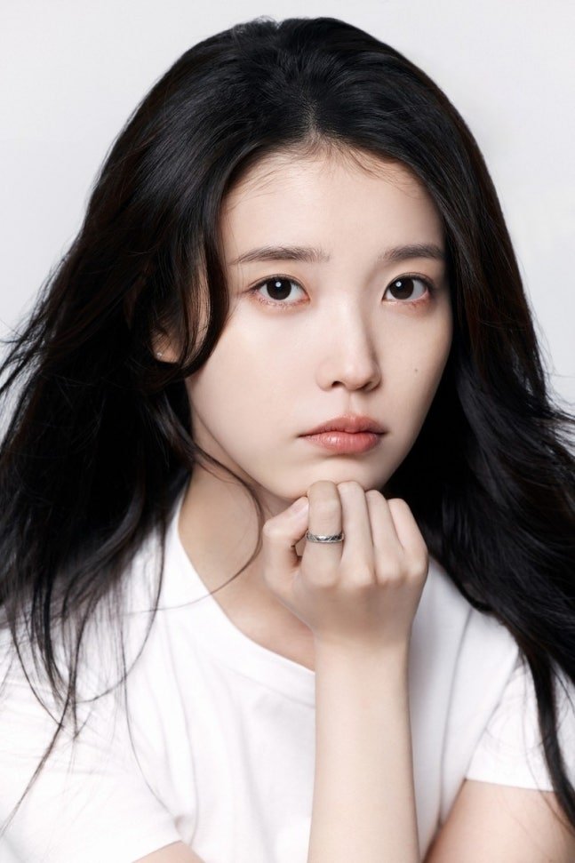 '기부 천사' 아이유, 양평군에 이웃돕기 성금 1,000만 원 기탁