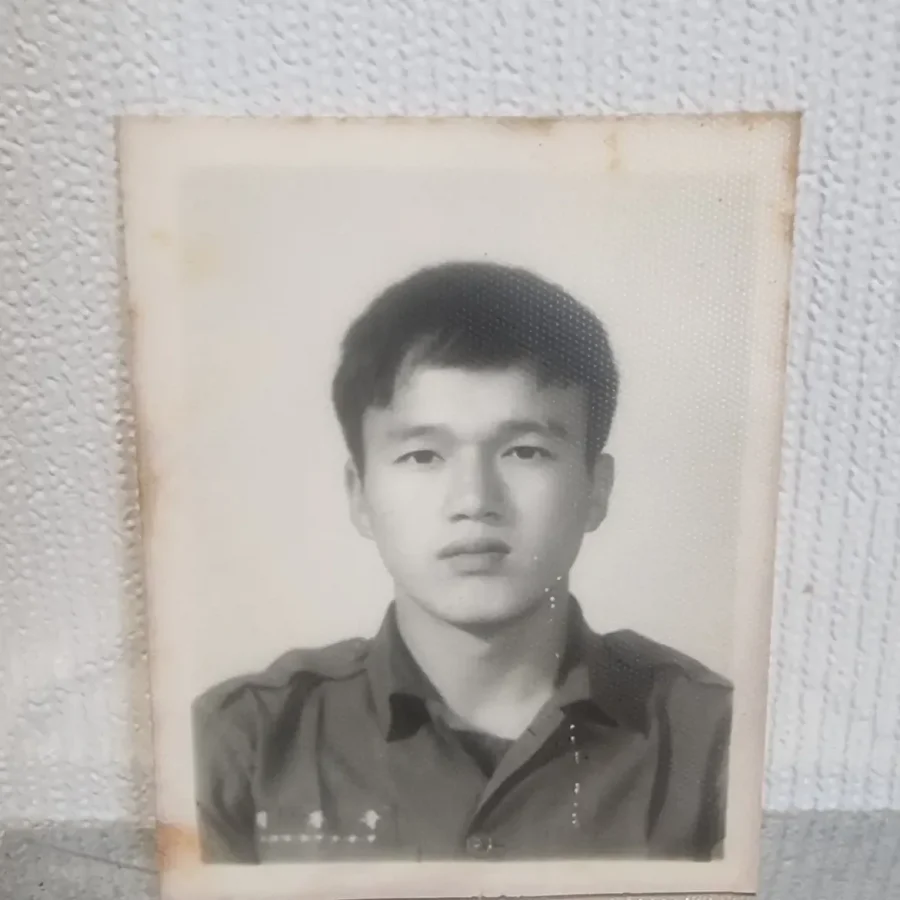오늘 공개한 김광규 군시절 사진