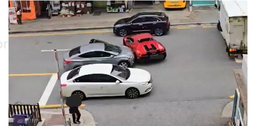 람보르기니 아반떼 사고 상황 ㄷㄷ