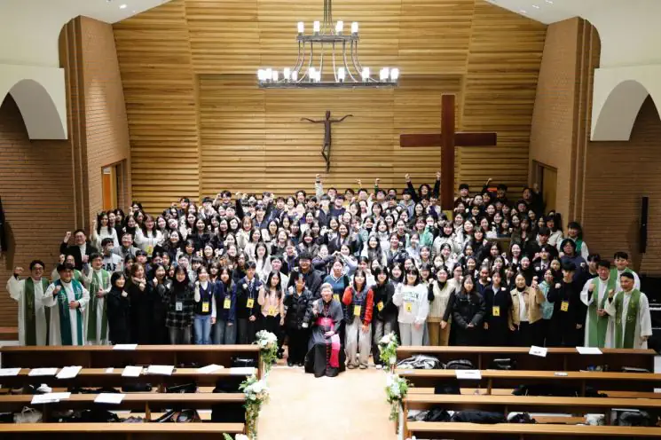 조계종과 천태종이 서울시의회 앞에서 천주교 서울 세계청년대회 조례 통과는 의…