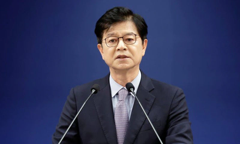 靑 “형소법, 잘못된 부분 있으면 신속·과감히 바꿔가는 것이 원칙”