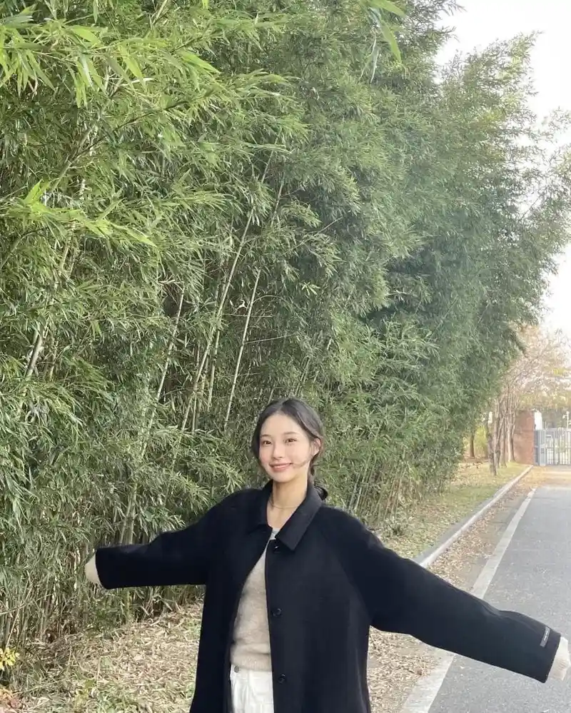 리센느)원이 데뷔전 모습들.