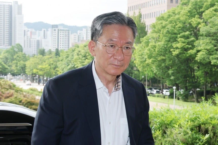 정성호, ‘보완수사권 폐지’ 폐해 역설 국힘 의원에 “잘했다”