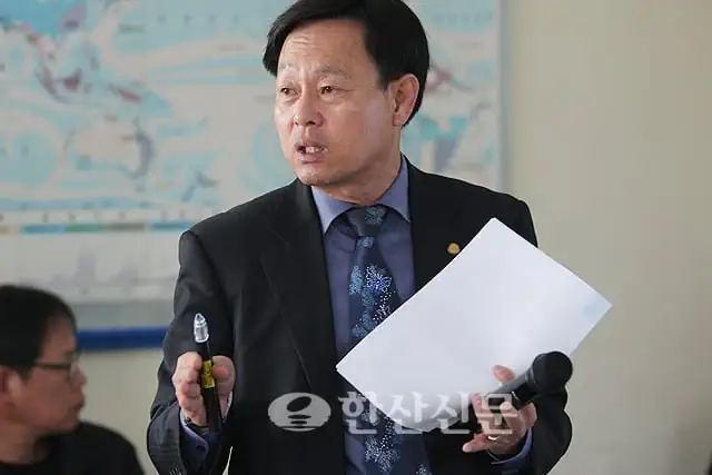 광어회 먹을 때마다 감사한 인물 GOAT