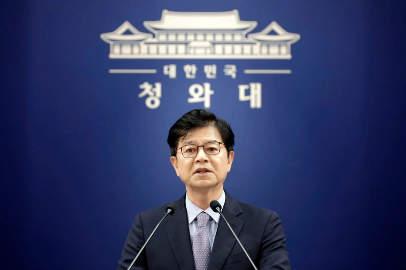 靑 “세금으로 집값 잡겠단 것 아냐…이른 시일내 공급책…