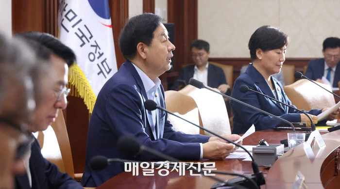 ‘증시 안정되고 있다‘ 발언 후 시장은 ’매도 사이트카‘