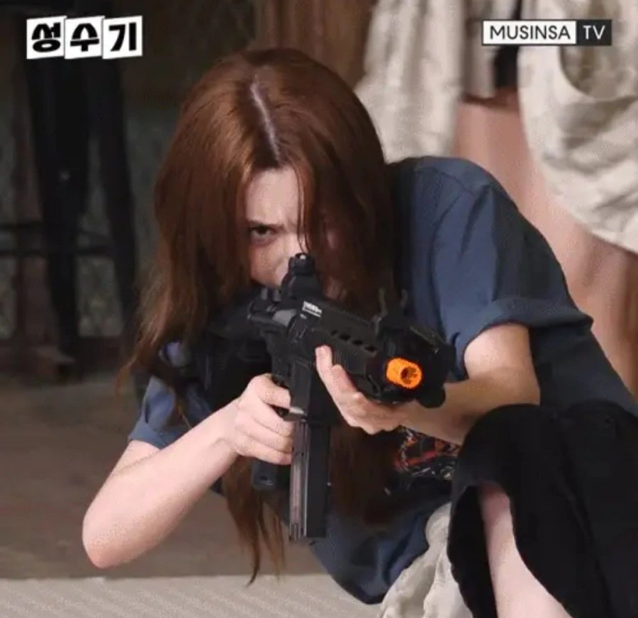 읍내가 뭔지 궁금한 피프티피프티 문샤넬