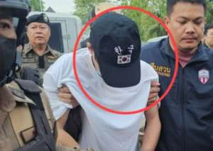 46년형 받고 ‘태극기모자’ 쓴 중국男…태국서 논란