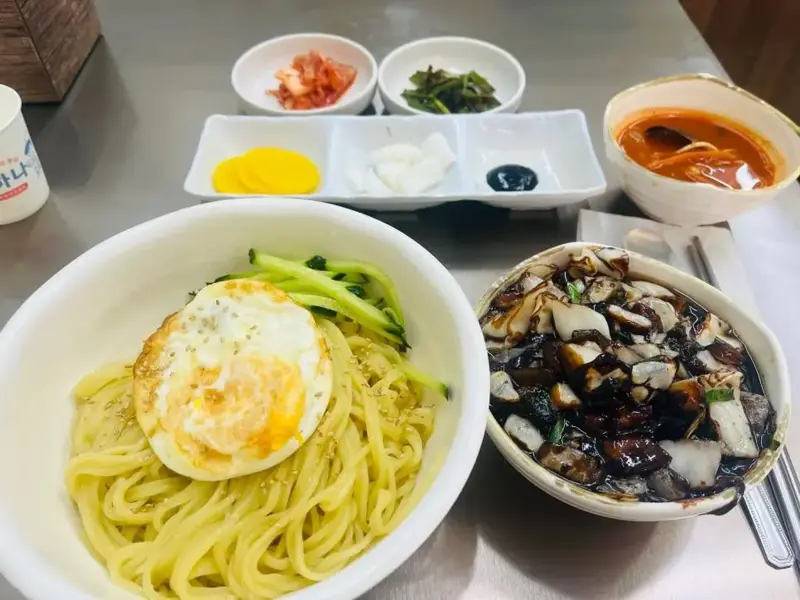 호불호 갈리는 간짜장