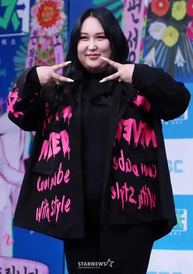 논란 키우는 풍자..'생리통 희화화' 릴스 슬쩍 삭제 [스타이슈]