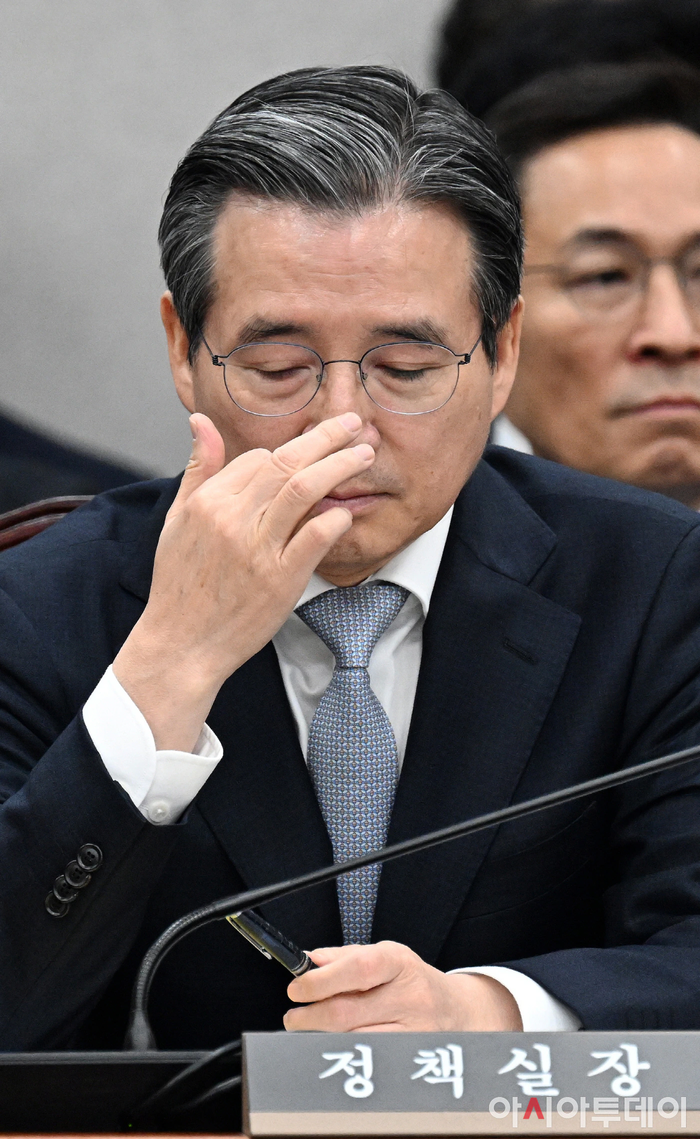 김용범 정책실장은 책임 안 지나요?