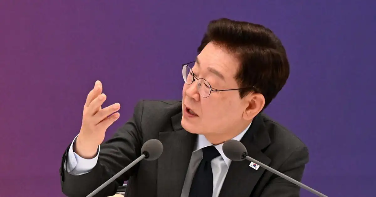 이재명 "가정용 전기 요금 인상 필요…저소득층엔 바우처 제공"
