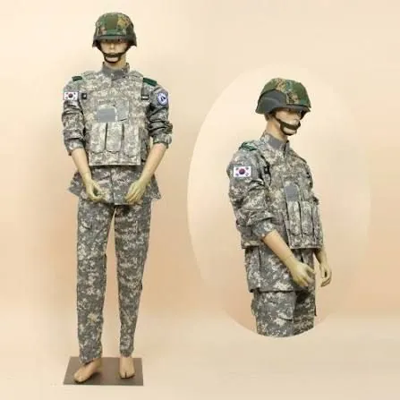 입으면 지능이 떨어지는 옷.jpg