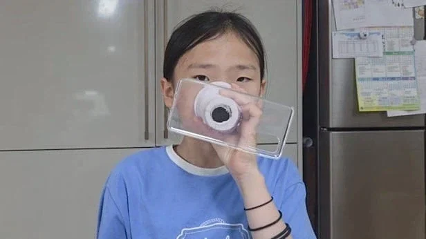 중고딩 제치고 학생발명 전시회 1등 먹은 초등학생 작품.jpg