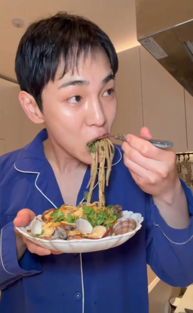 논란으로 나혼산 하차한 키 근황
