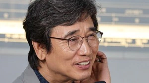 민주당, 정체성과 진로를 잃은 것 아닌가