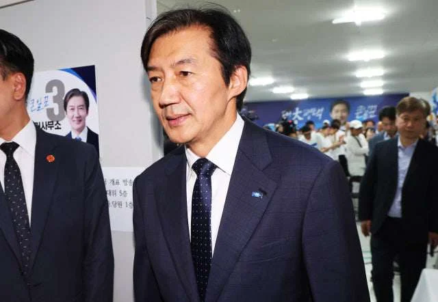조국, 세제개편안에 "기대 못 미쳐" 혹평…"혜택 받는 사람들 민주당 안 찍…