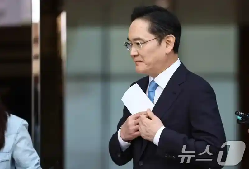 슬슬 아들의 몸이 익숙해 지는군...