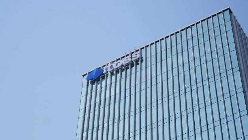"이번 역은 신논현, 토스역입니다"…서울 지하철에 토스 이름 새겼다